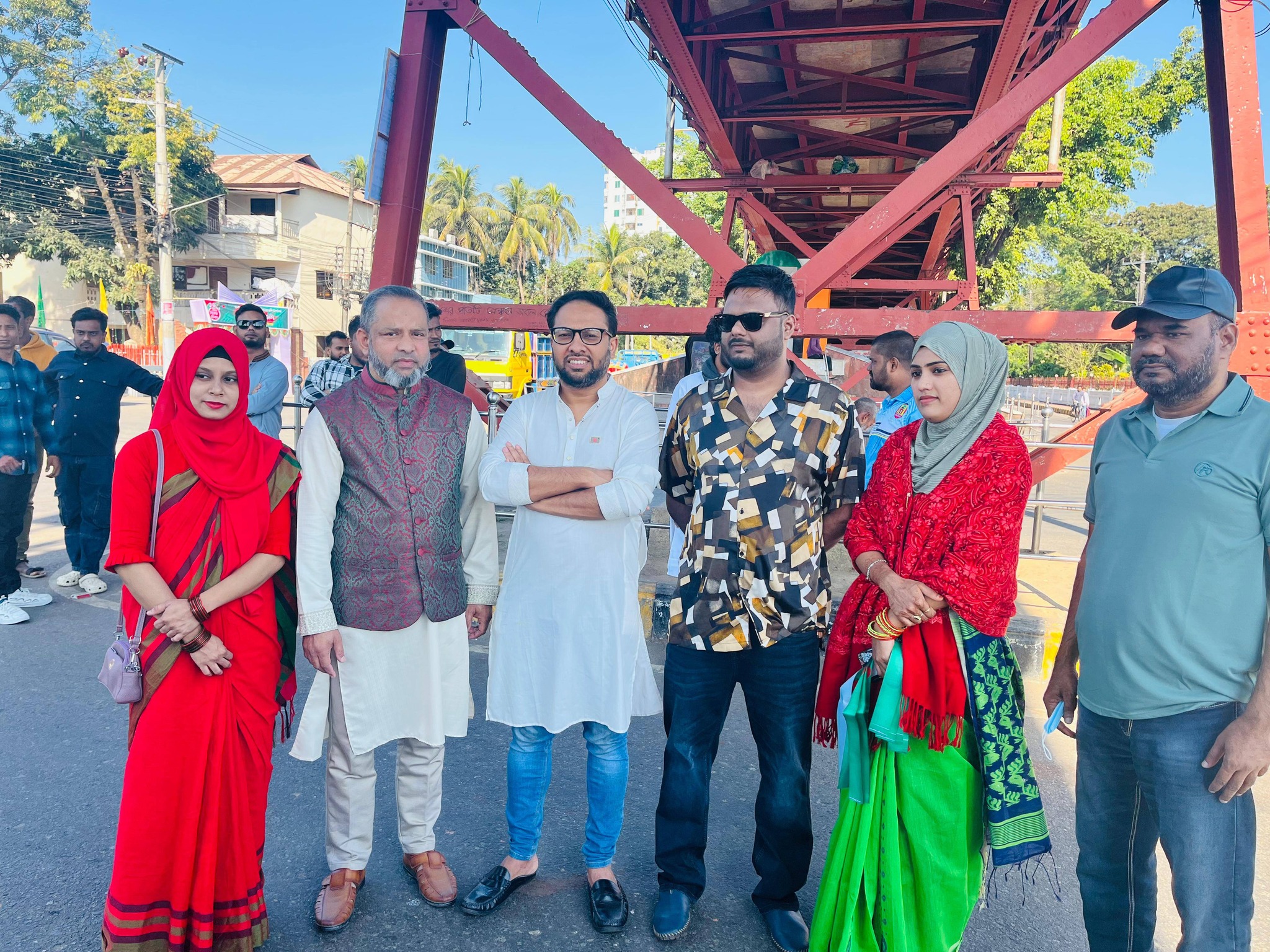 বিজয় র‍্যালি সফলভাবে সম্পন্ন হওয়ায় নেতাকর্মী ও সমর্থকদের প্রতি কৃতজ্ঞতা প্রকাশ